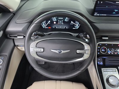 2023 Genesis GV80 thumbnail 13