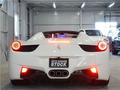 FERRARI 458 - 8