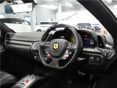 FERRARI 458 - 3