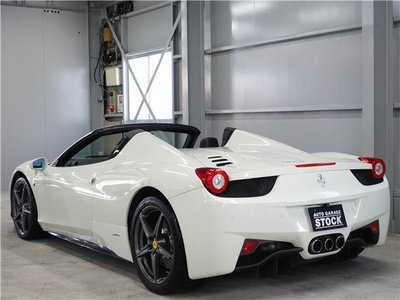FERRARI 458 - 9