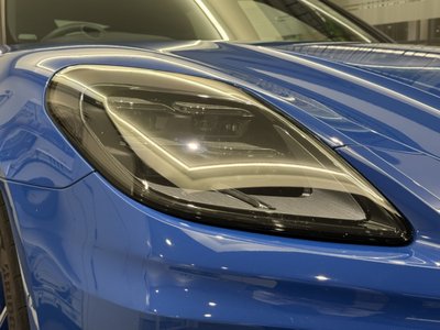 PORSCHE PANAMERA - 3