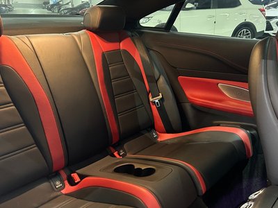 MERCEDES-BENZ E-CLASS - 9