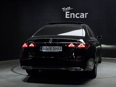 MERCEDES-BENZ E-CLASS - 4