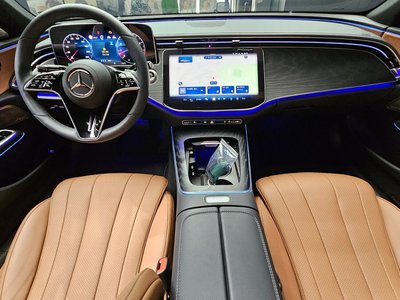 MERCEDES-BENZ E-CLASS - 5