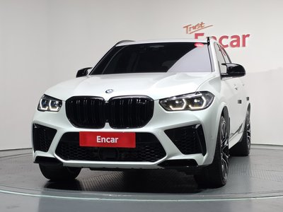 2021 BMW X5 M — фото 2