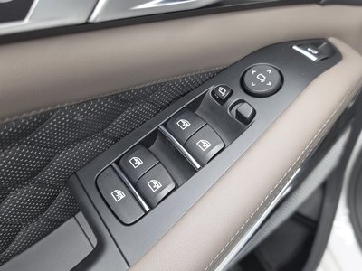 2021 BMW X5 M thumbnail 29