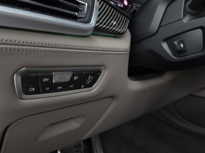 2021 BMW X5 M thumbnail 22