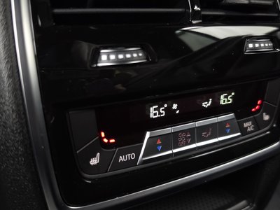 2021 BMW X5 M thumbnail 25