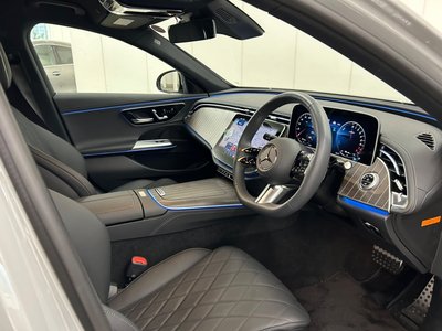 MERCEDES-BENZ E-CLASS - 5