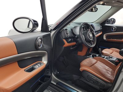 MINI COUNTRYMAN - 10