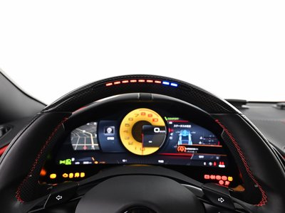 2022 Ferrari ROMA — миниатюра 14