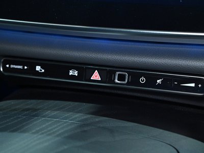 صورة مصغرة 48 لـ 2025 Mercedes-BENZ E-CLASS