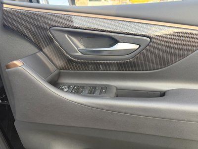 2026 Toyota ALPHARD — миниатюра 39
