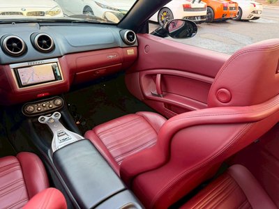 2012 FERRARI CALIFORNIA 30 — миниатюра 51