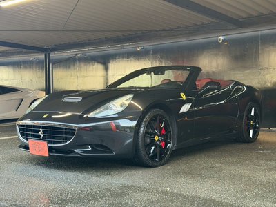 2012 FERRARI CALIFORNIA 30 — миниатюра 11