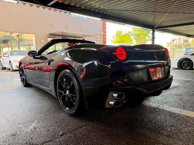 2012 FERRARI CALIFORNIA 30 — миниатюра 14
