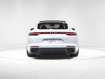 PORSCHE PANAMERA - 7