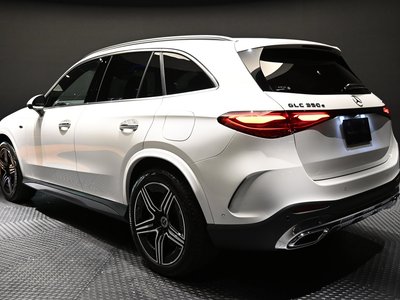 MERCEDES-BENZ GLC - 7