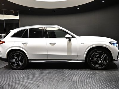 MERCEDES-BENZ GLC - 4