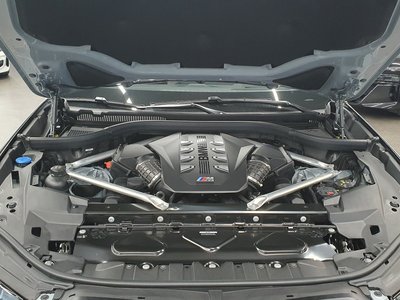 صورة 7 لـ 2025 BMW X5
