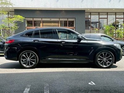 2021 BMW X4 缩略图 18