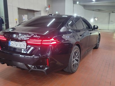 BMW 5 SERIES - 5