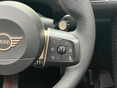 MINI CONVERTIBLE - 9