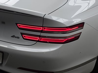GENESIS G80 (RG3) - 10