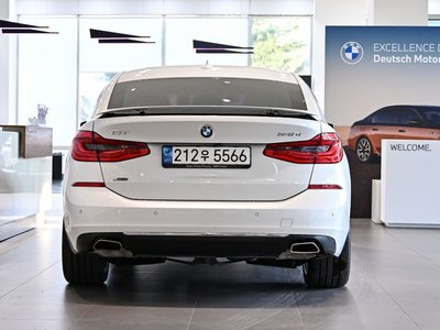 BMW 6 SERIES GT - 3