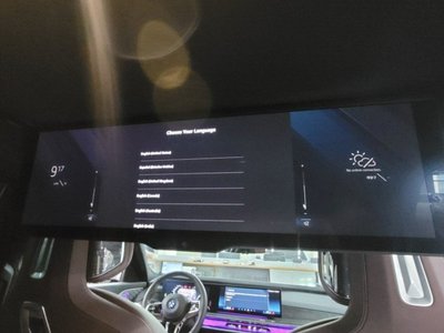 BMW I7 - 9