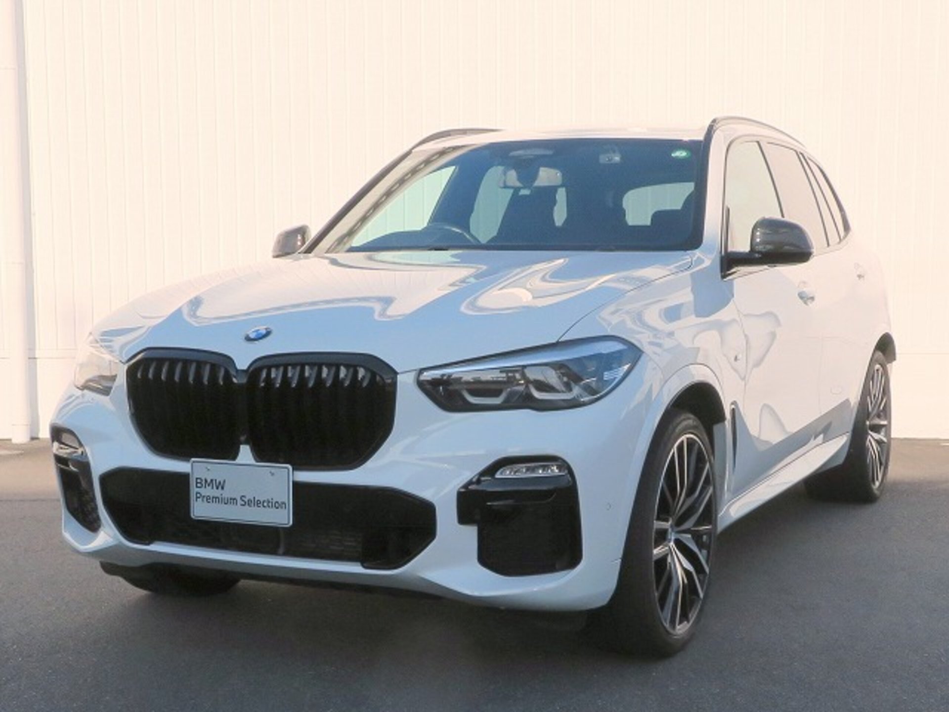 BMW X5 - View 1