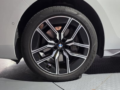 2023 BMW 7 SERIES photo 6