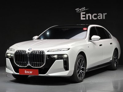 2023 BMW 7 SERIES photo 1
