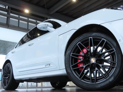2025 Porsche MACAN 照片 6