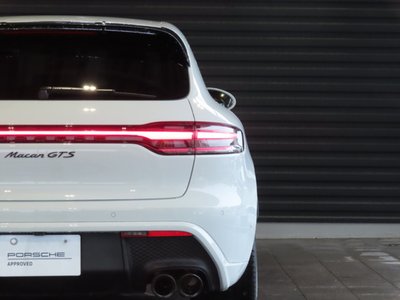 2025 Porsche MACAN 照片 9