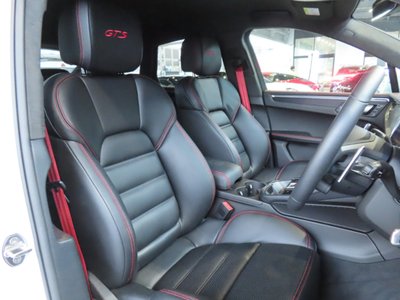 صورة مصغرة 11 لـ 2025 Porsche MACAN
