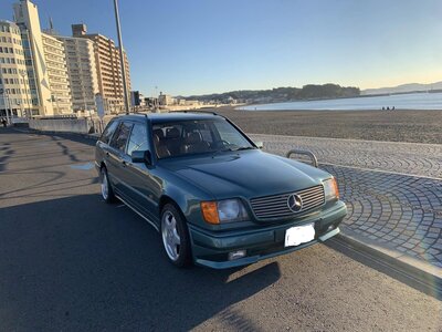 MERCEDES-BENZ MEDIUM-CLASS - 1