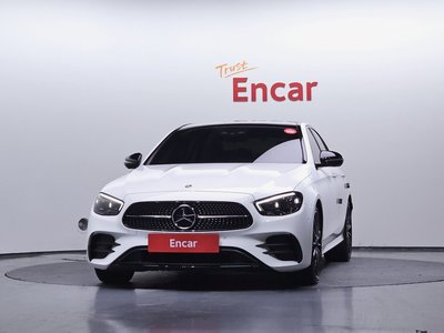 MERCEDES-BENZ E-CLASS - 2