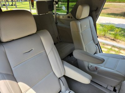 2023 Cadillac ESCALADE 5TH GENERATION thumbnail 16