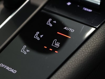 صورة مصغرة 17 لـ 2021 Porsche MACAN