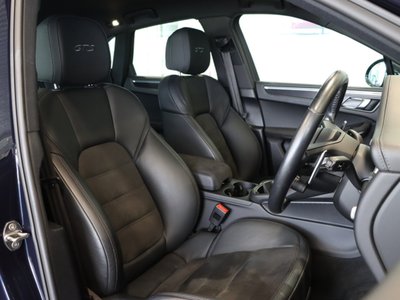 صورة مصغرة 12 لـ 2021 Porsche MACAN