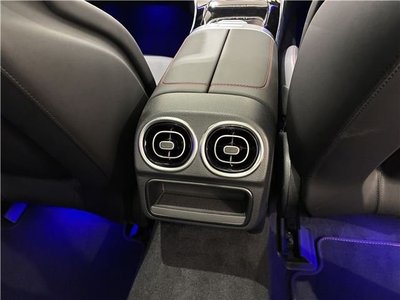 صورة مصغرة 23 لـ 2024 Mercedes-BENZ C-CLASS