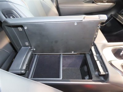2024 Toyota CROWN SPORT 缩略图 18