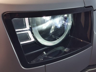 LAND ROVER DEFENDER - 8