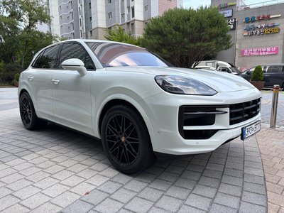 صورة 2 لـ 2026 Porsche CAYENNE