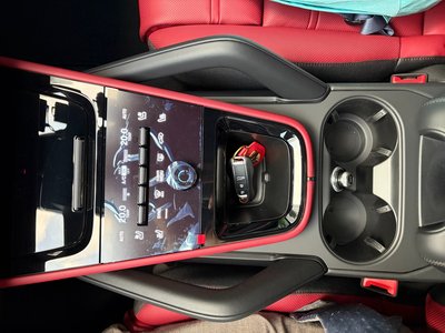 2026 Porsche CAYENNE thumbnail 15