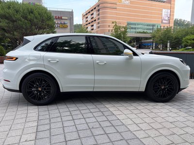 صورة 3 لـ 2026 Porsche CAYENNE