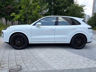 صورة 8 لـ 2026 Porsche CAYENNE