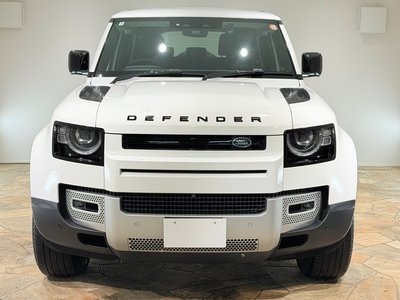 LAND ROVER DEFENDER - 4
