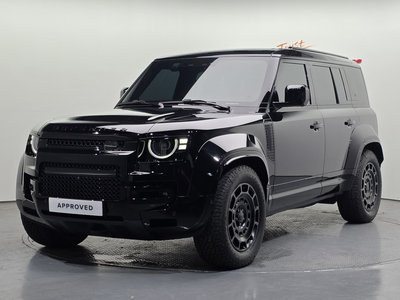 LAND ROVER DEFENDER - 1